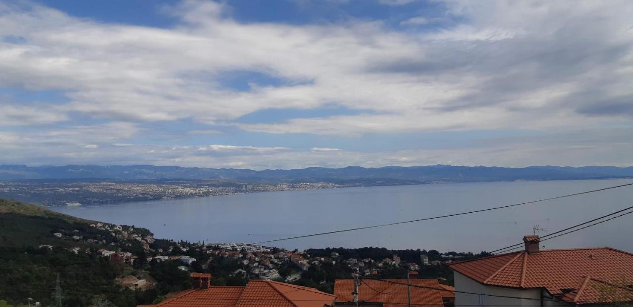 Apartment Opatija Ловран Екстериор снимка